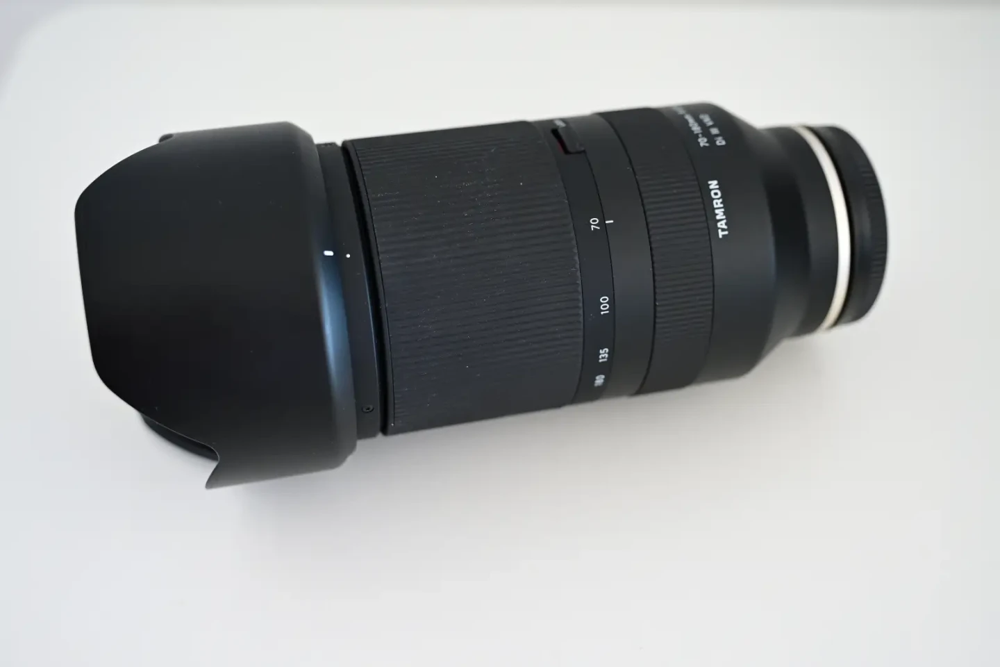 Tamron 70-180mm F/2.8 Di III VXD Lens - photo 2