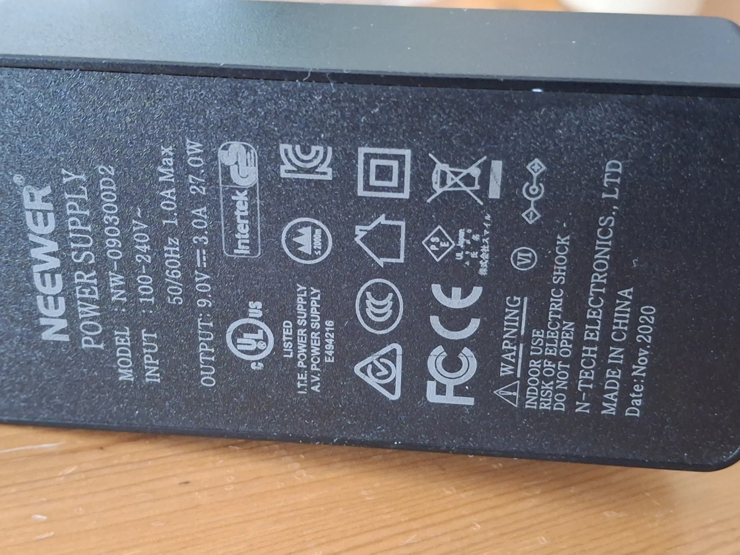 Continuously power supply for Nikon D3x00 and D5x00 - photo 4