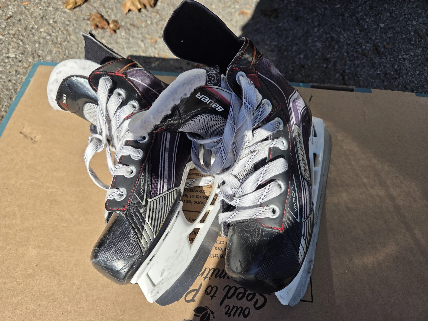 Bauer Vapor X500 Ice Skates 13Y - US 1.5