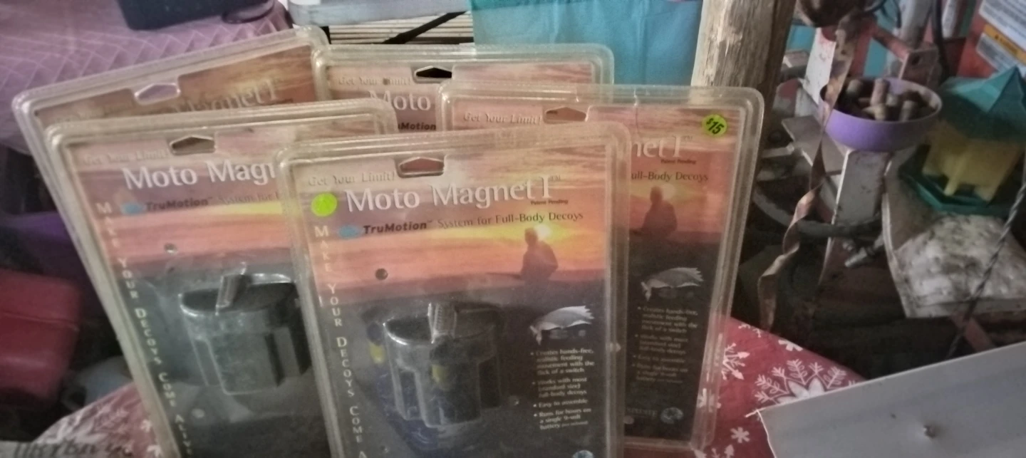 Moto Magnet II Decoy Systems