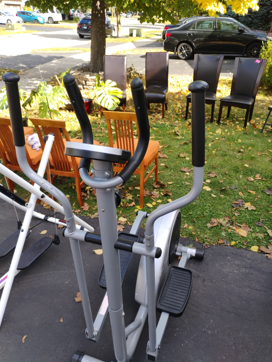 Fitness Club Elliptical Trainer - photo 4