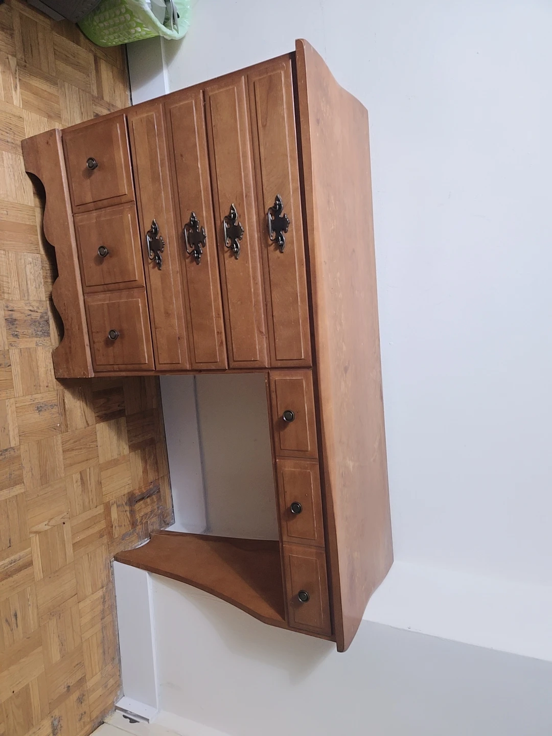 Moving sale- vanity desk