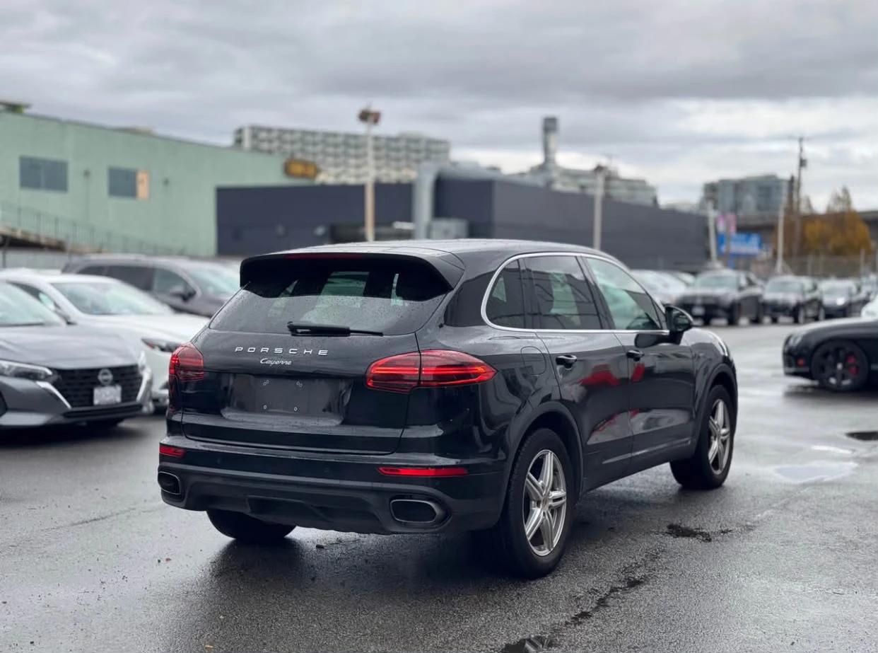 2016 Porsche Cayenne SUV - photo 5