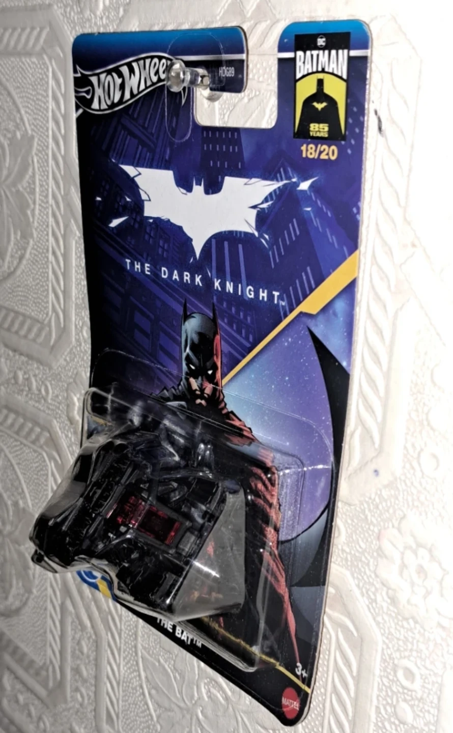Hot Wheels The Dark Knight The Bat - photo 4