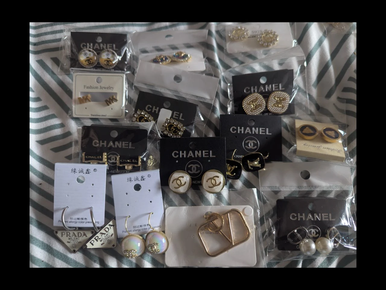 Assorted Fashion Earrings Collection - photo 5