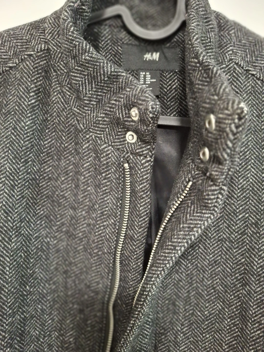 H&M Men's Herringbone Jacket Size 40R