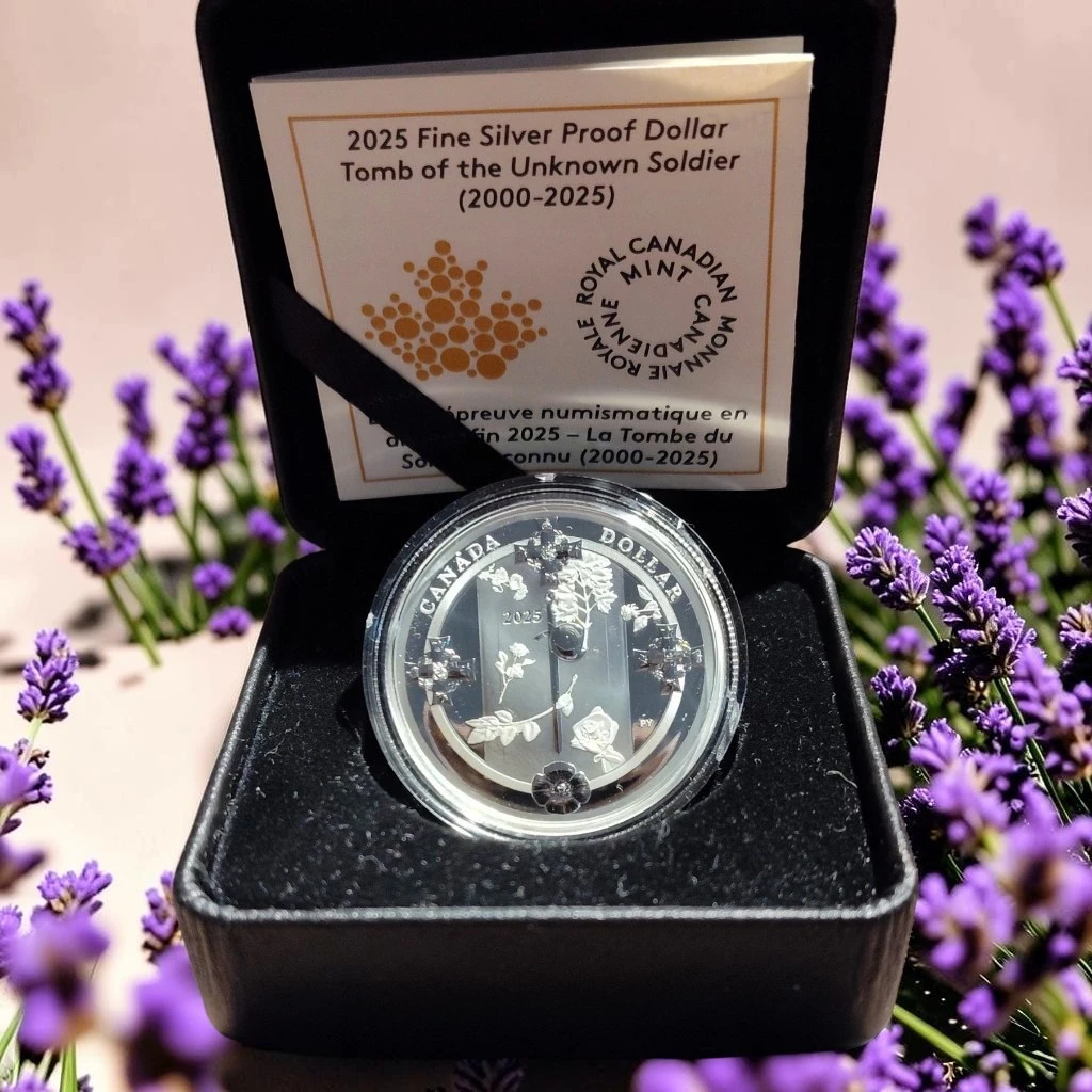 2025 Royal Canadian Mint Fine Silver Proof Dollar - photo 3