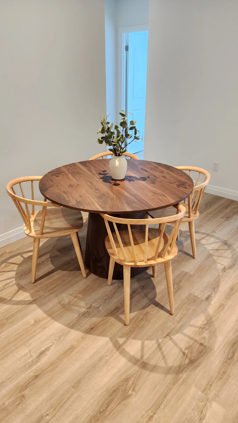 Set of 4 Wooden Spindle Dining Chairs