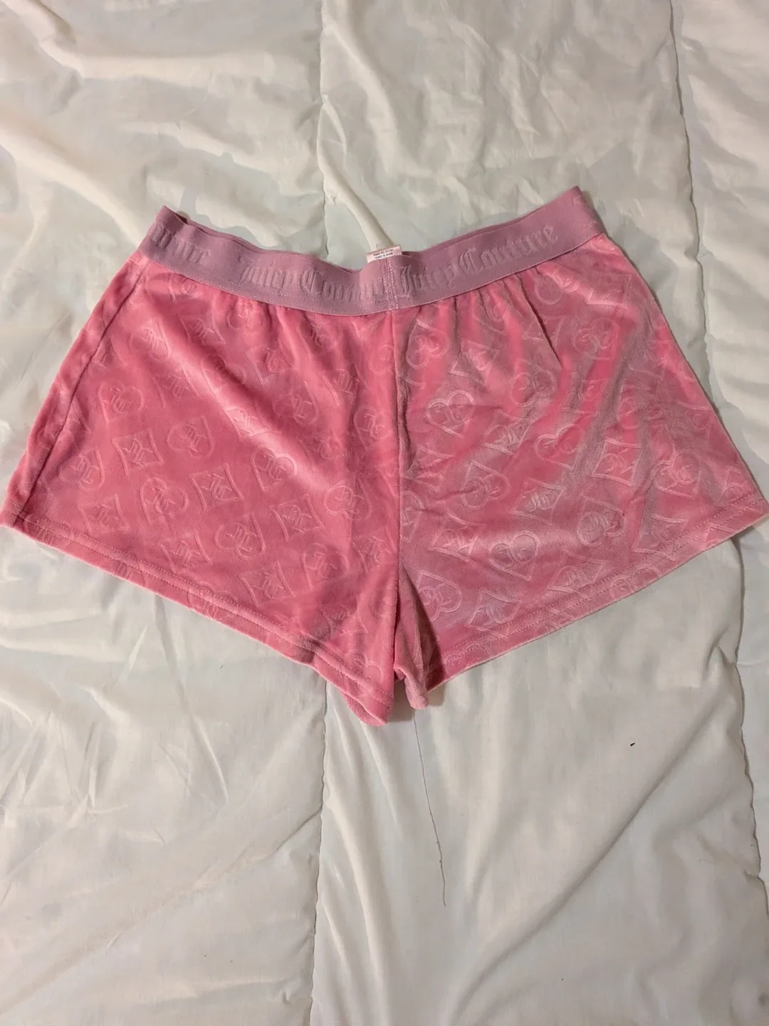 Juicy Couture Pink Velour Shorts - photo 2
