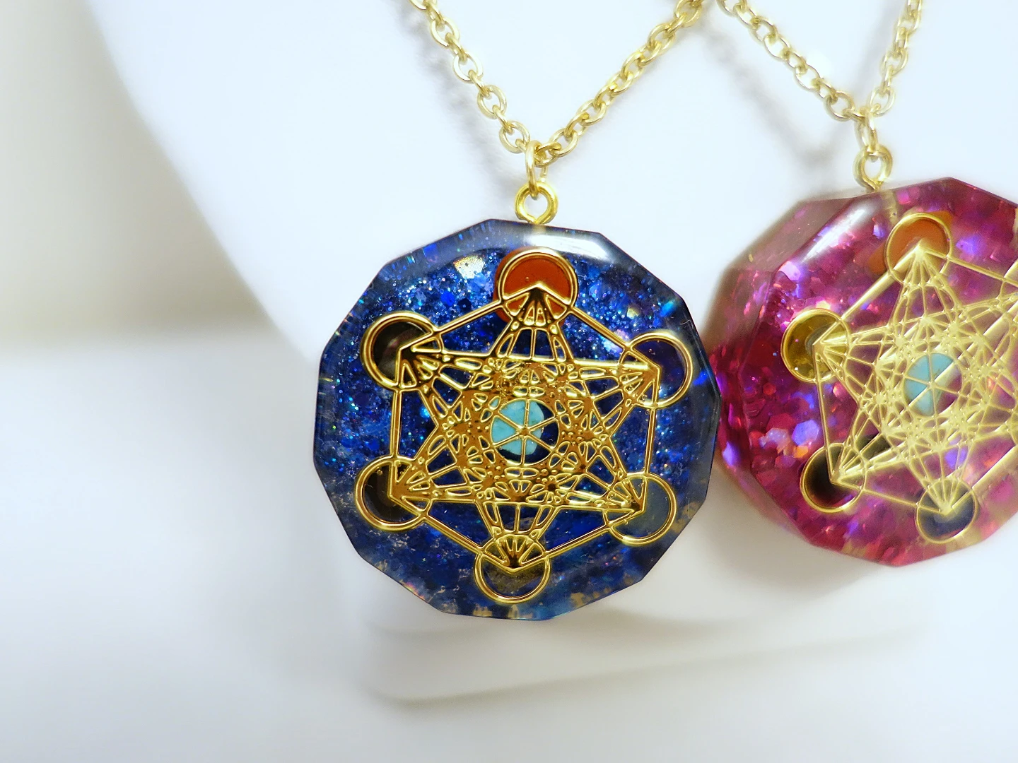New Metatron's Cube Orgone/Orgonite Resin Glitter Pendants - photo 3