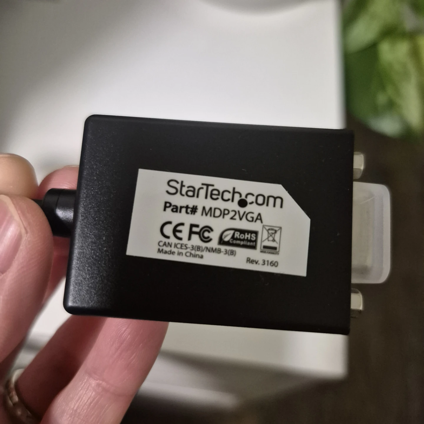Male - StarTech.com Mini DisplayPort to VGA Adapter - photo 2