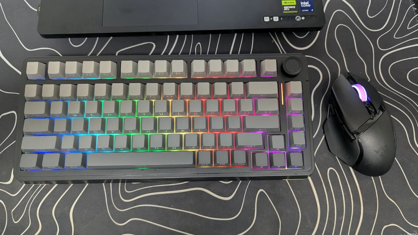 Epomaker ea75 Mechanical Keyboard and Razer mouse. - photo 2