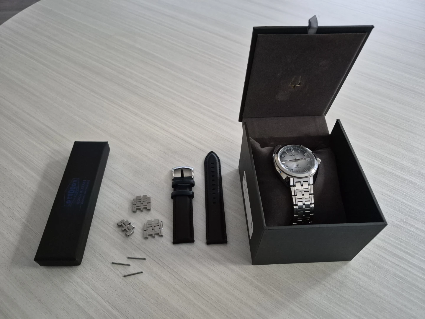 Bulova Jetstar Watch + Extra Leather Strap