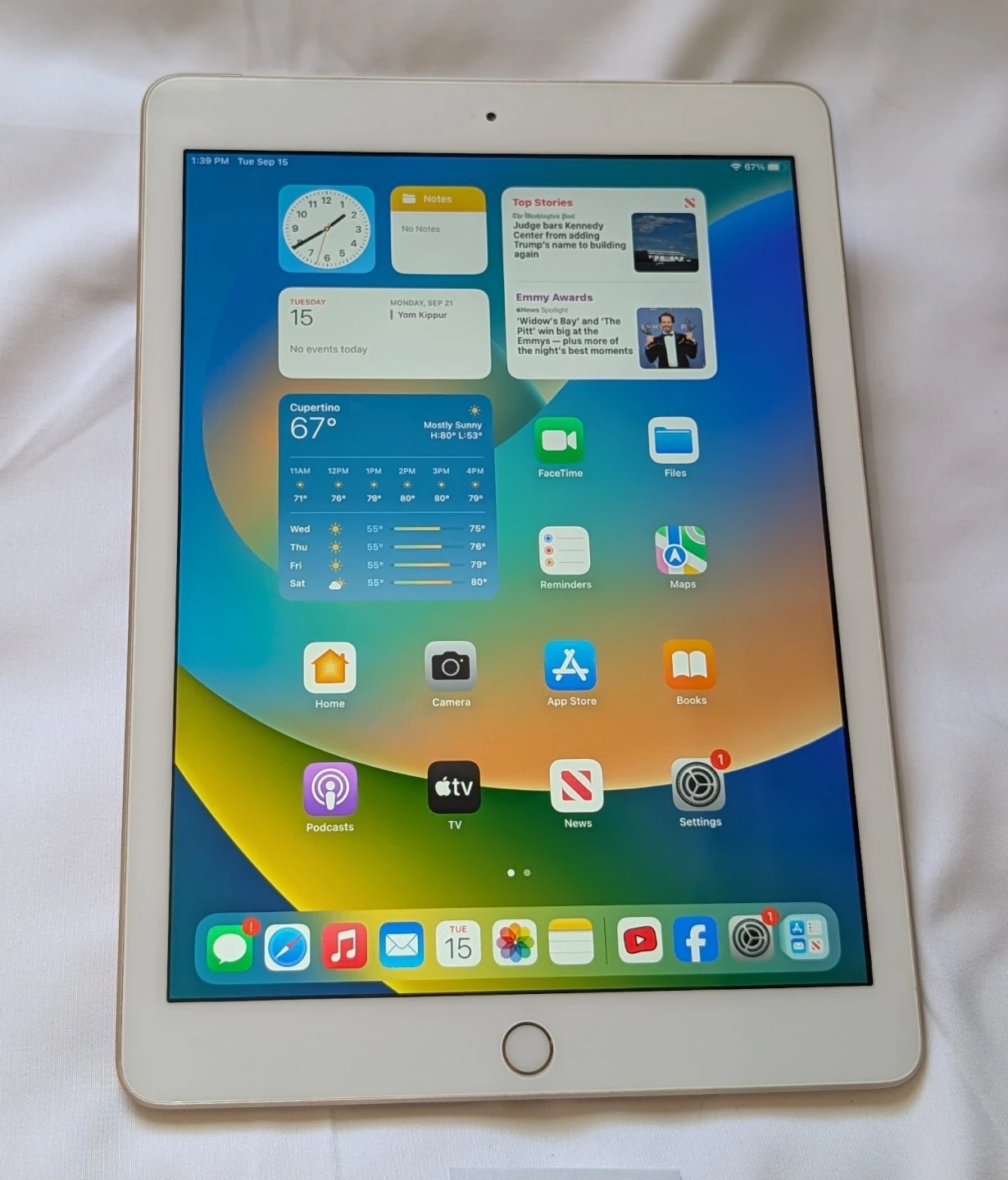Very Nice APPLE iPad 5 32GB WIFI PLUS 4G CELLULAR UNLOCKED