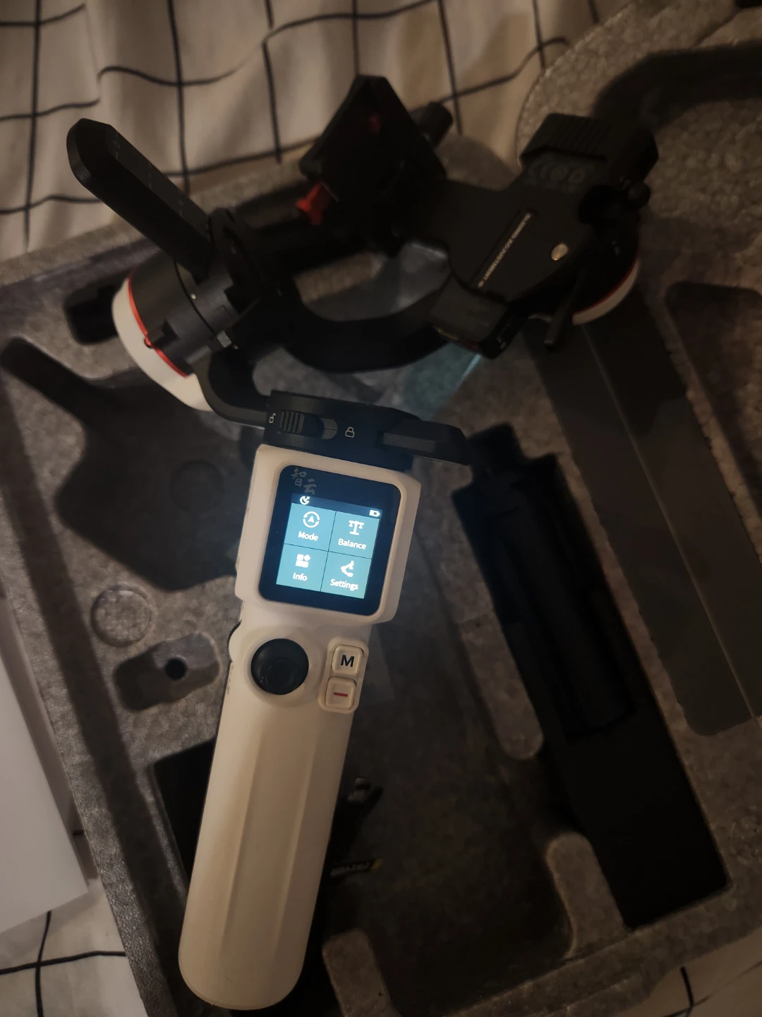 Zhiyun Crane M3 - photo 2