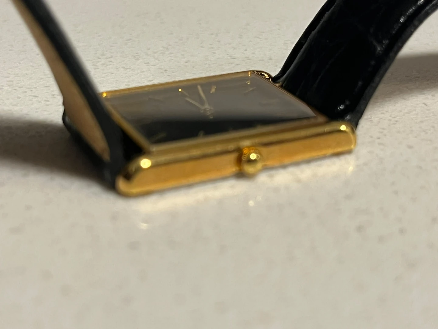 Seiko Quartz Tank Watch - photo 2
