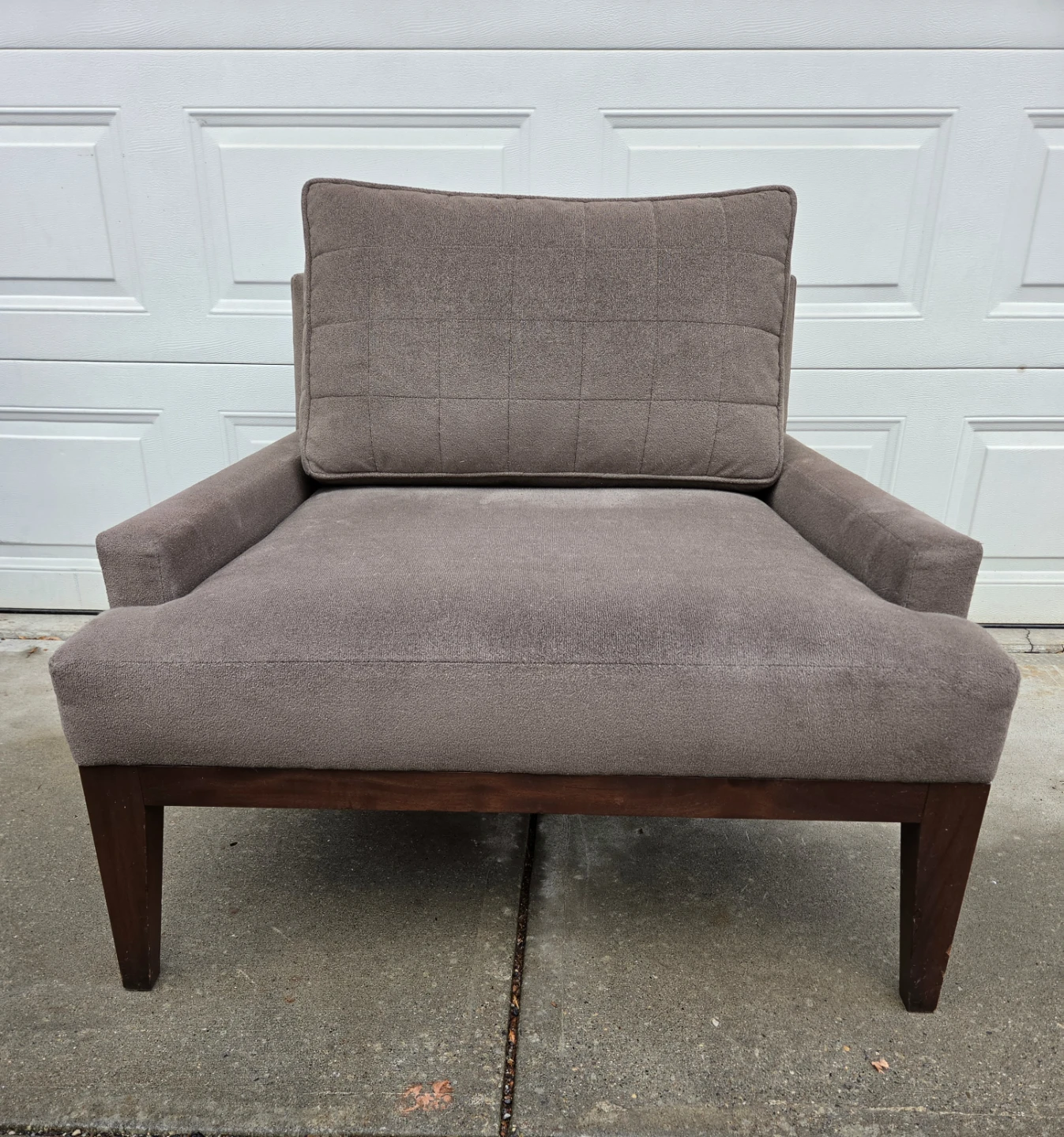 Bespoke Lounge Chair. Velvet Chenille Fabric/ Down Filled. Mint - photo 3