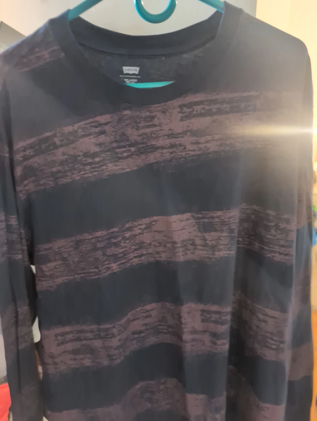 Levi's Striped Long Sleeve Tee