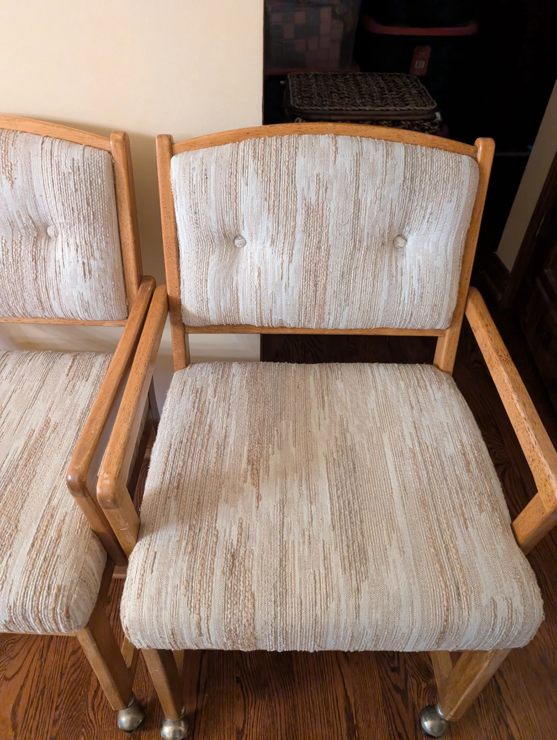 Solid Oak Rolling Arm Chairs Set of 2 - photo 3