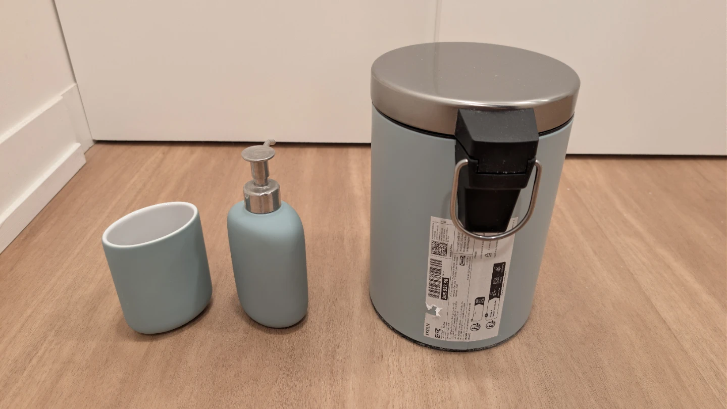IKEA EKOLN 3-Piece Bathroom Accessory Set (Limited Edition) - photo 2
