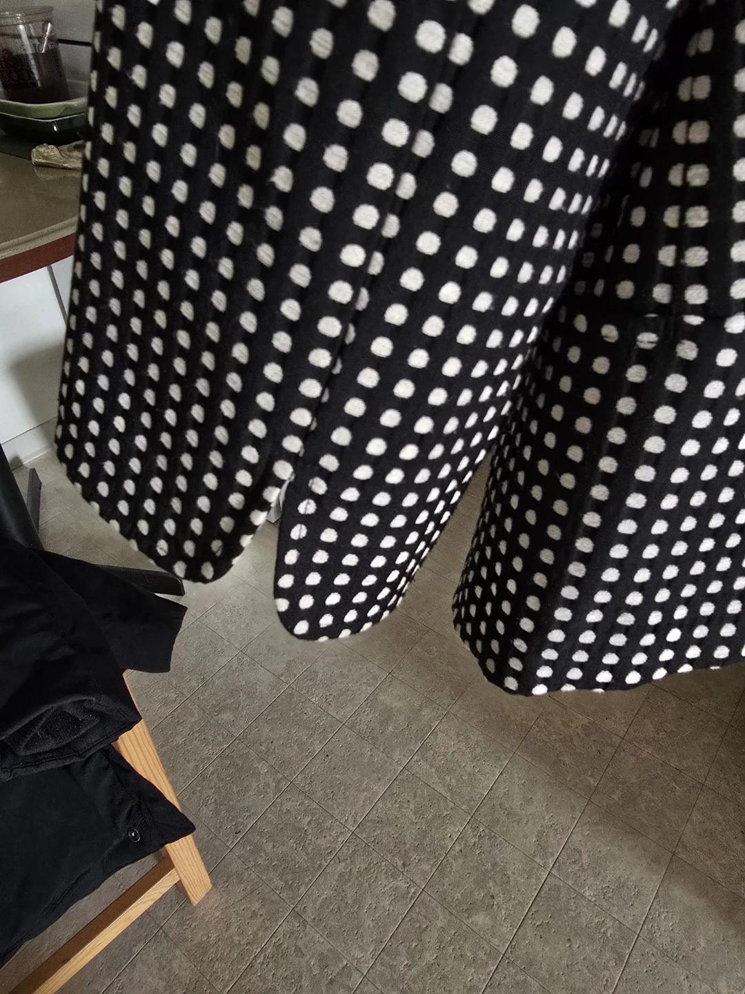Tribal Black and White Polka Dot Cropped Blazer Size 10 - photo 4