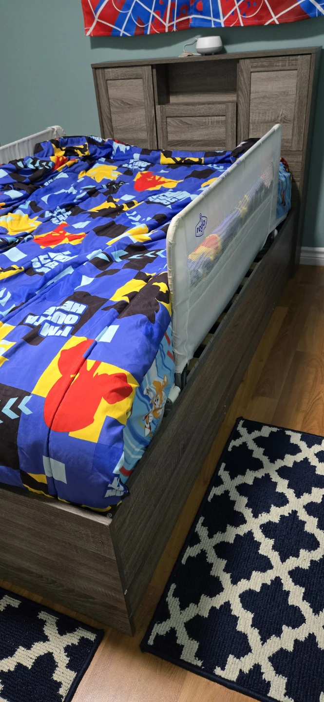 Twin Storage Bed with mattress