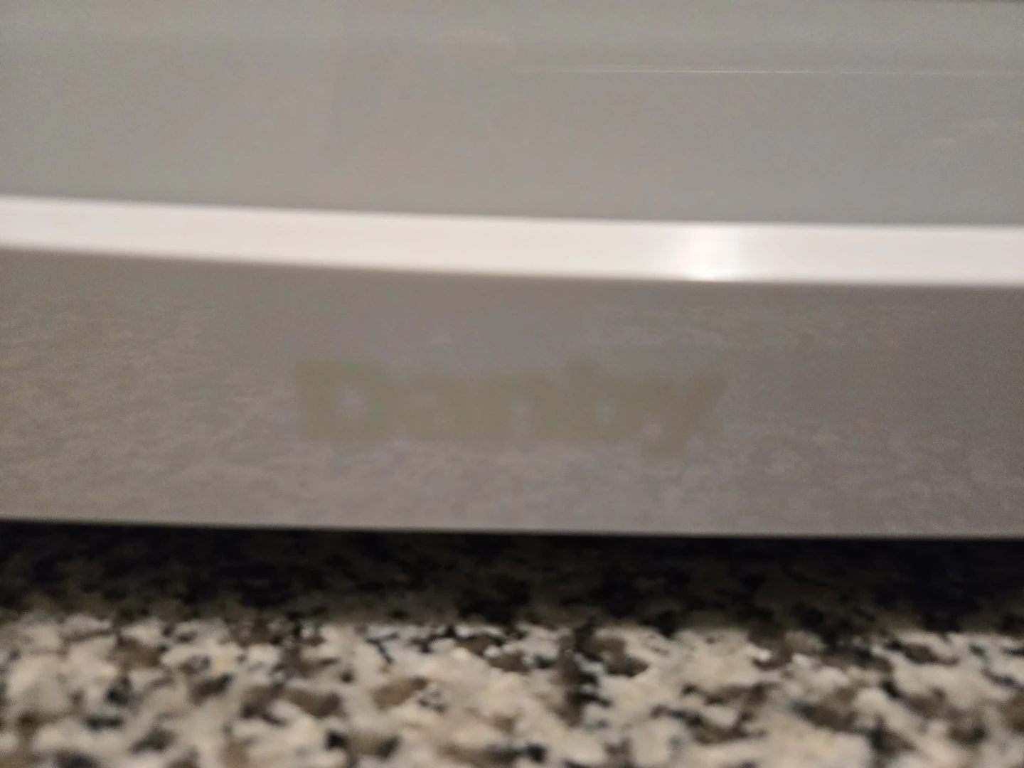 Danby DBMW0720BWW Microwave - photo 2