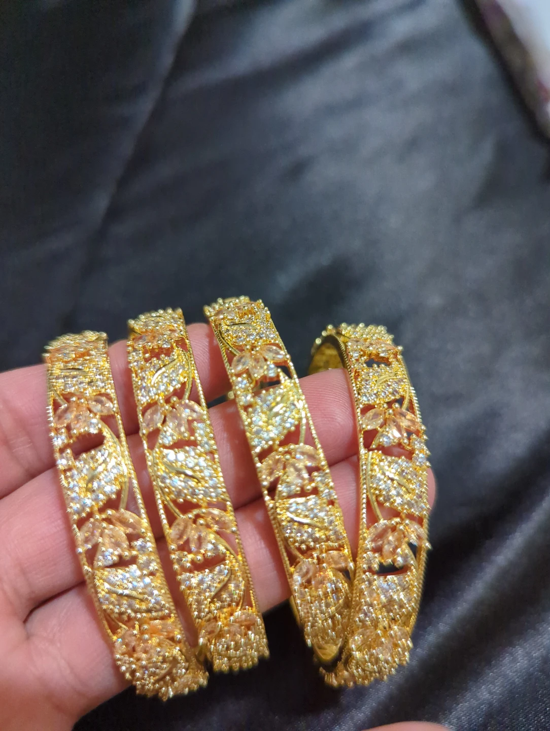 Set of 4 Gold-Tone Floral Kangan