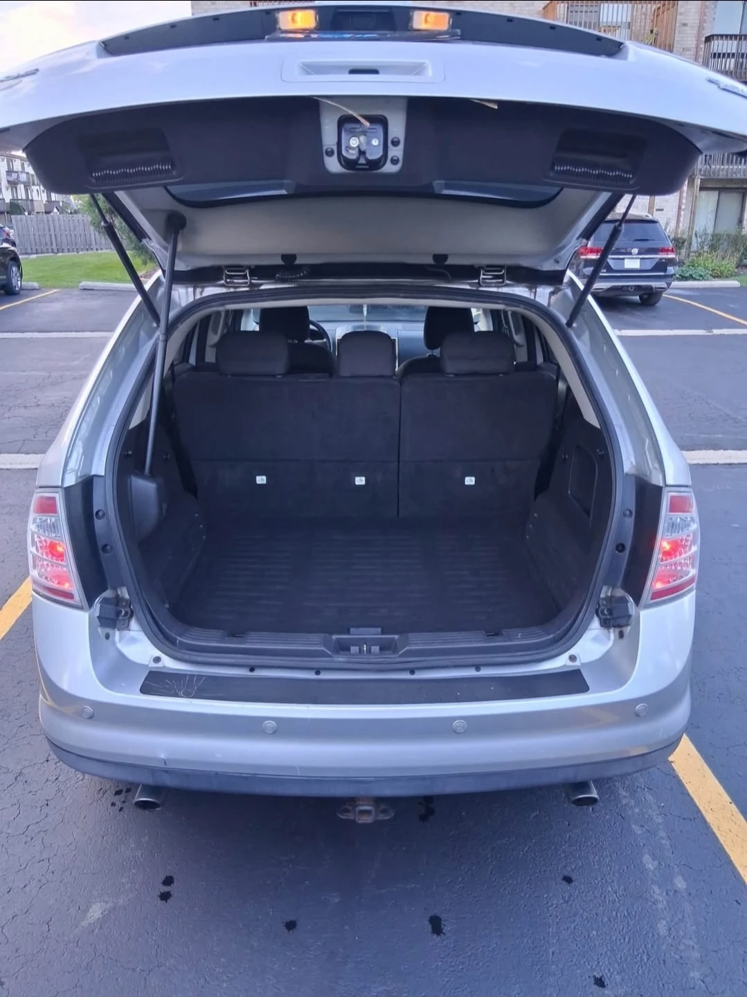 2010 Ford 2010 Ford Edge AWD-crean title- 201K miles - photo 4
