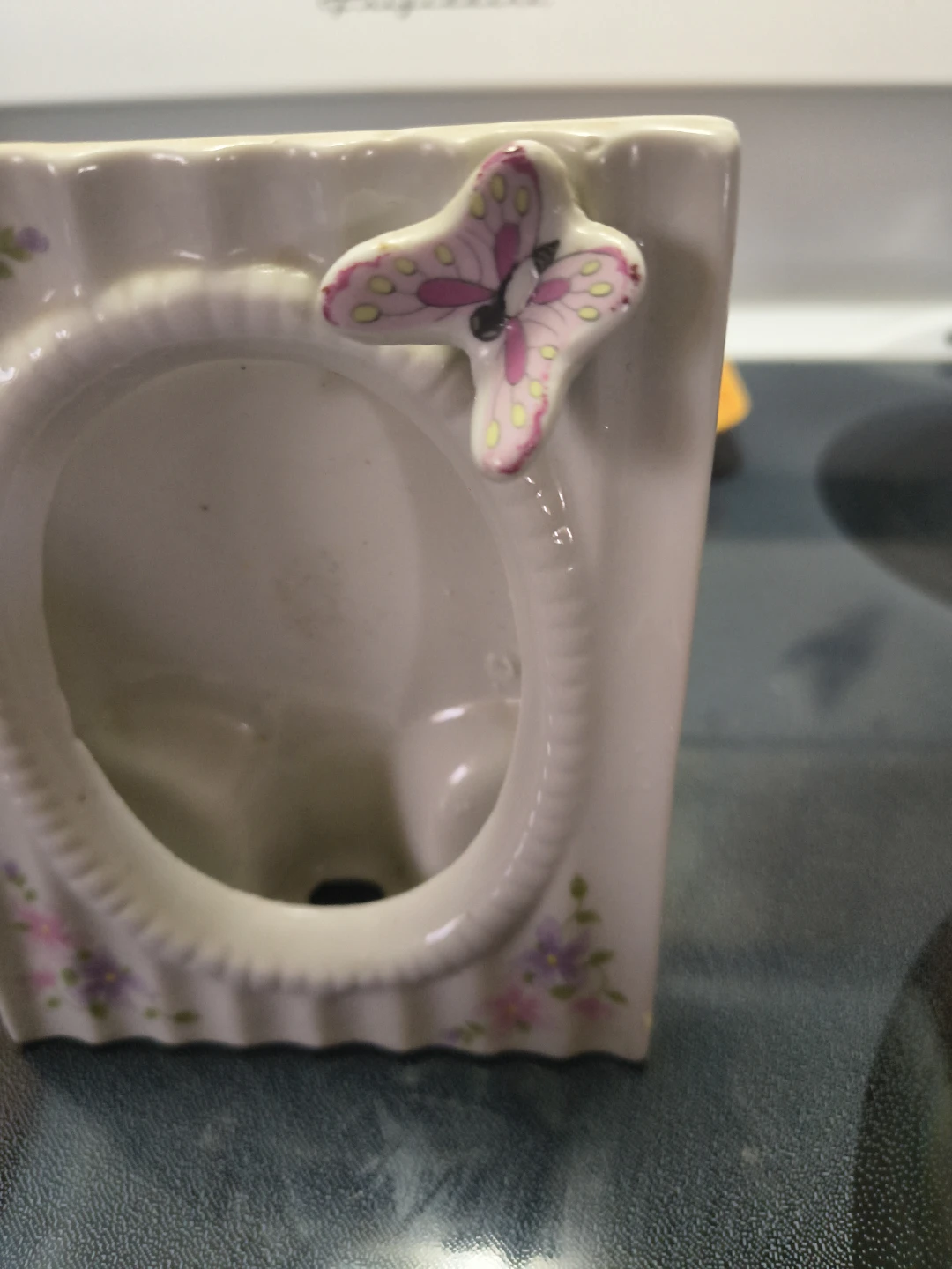 Vintage Ceramic Butterfly Floral Picture frame - photo 2