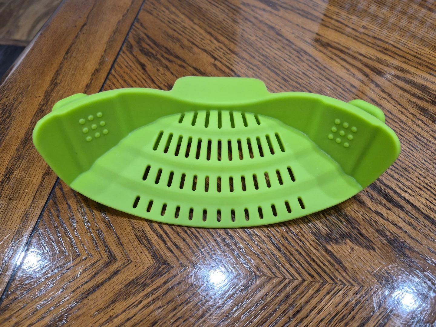 Silicone Clip-On Strainer