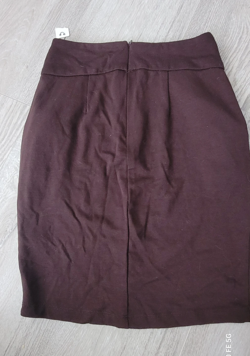 Costa Blanca burgundy skirt - photo 3