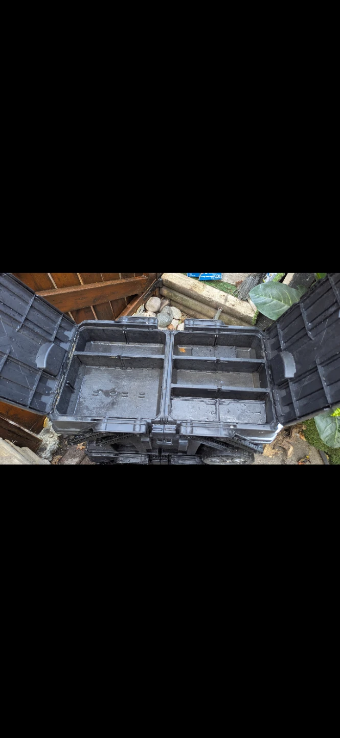 Husky 15 Gallon Rolling Tool Box 2 for $100 or eash $55 - photo 5