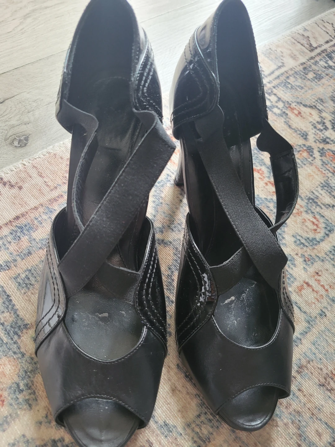 Dana Davis Black Patent Leather Heels Size 10 B - photo 2