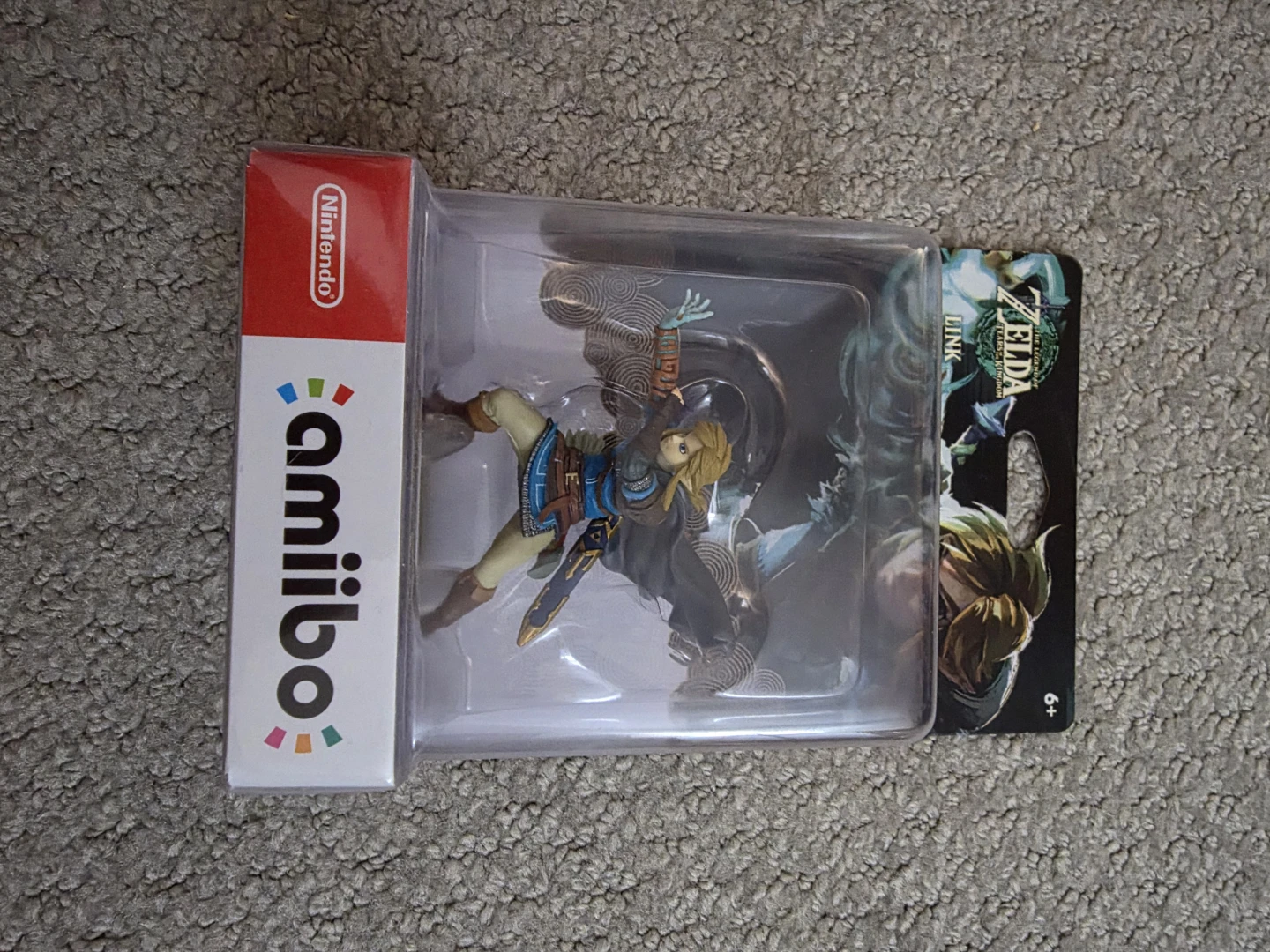 Set of 4 Legend of Zelda Nintendo Amiibo Figures - photo 2