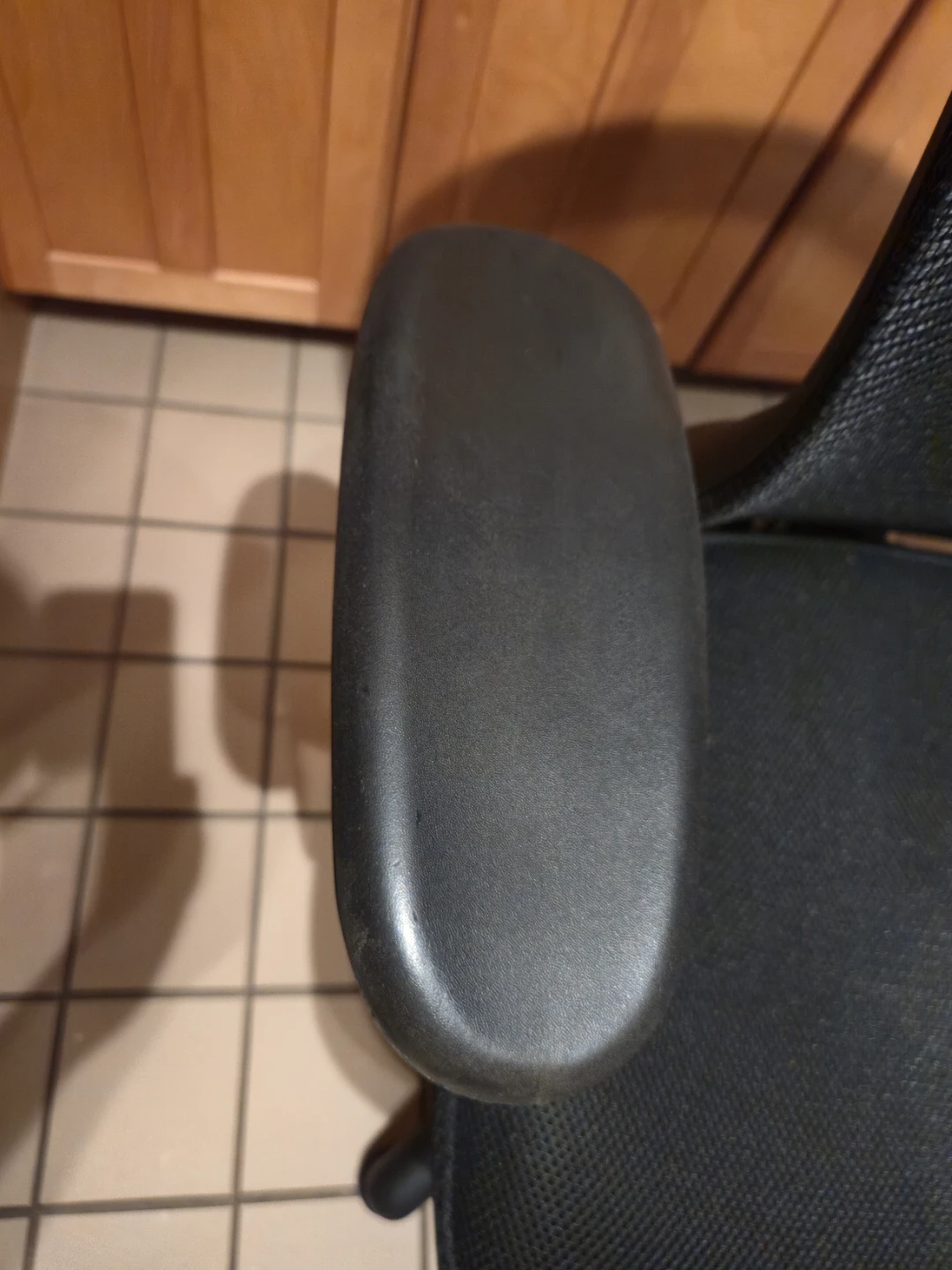 Adjustable Ergonomic Office Chair – Mesh Back - photo 2