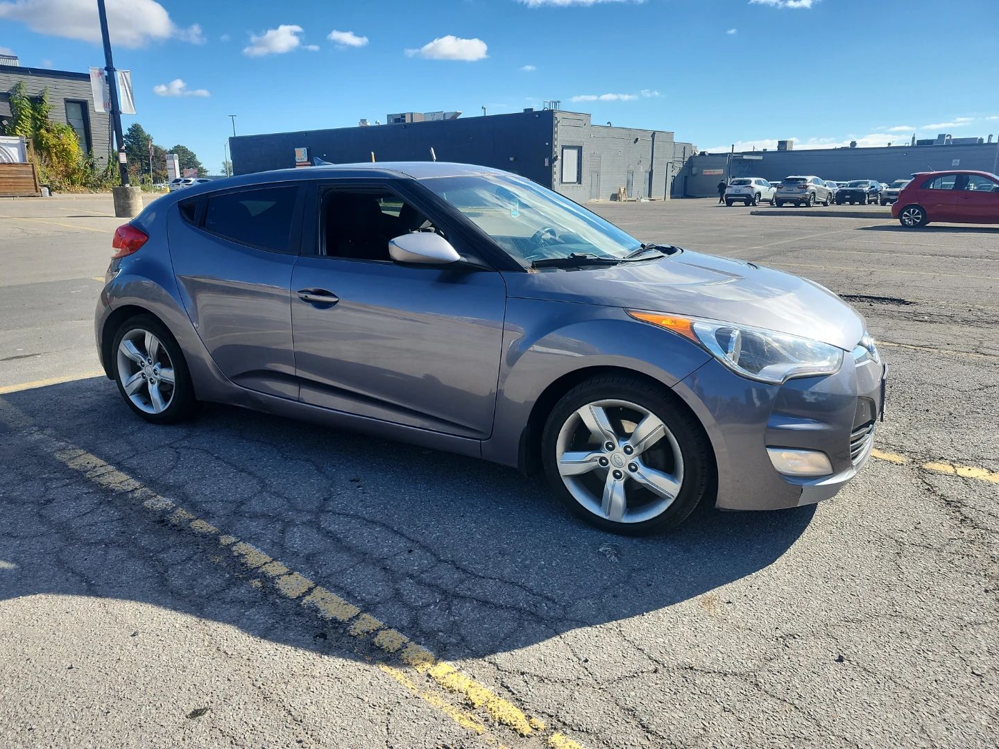 2013 Grey Hyundai Veloster / CLEAN CARFAX - photo 2