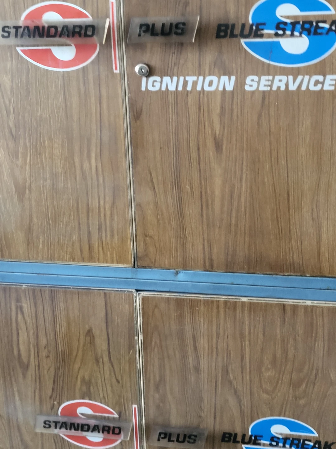 Vintage Standard Plus Blue Streak Ignition Service Cabinet - photo 2