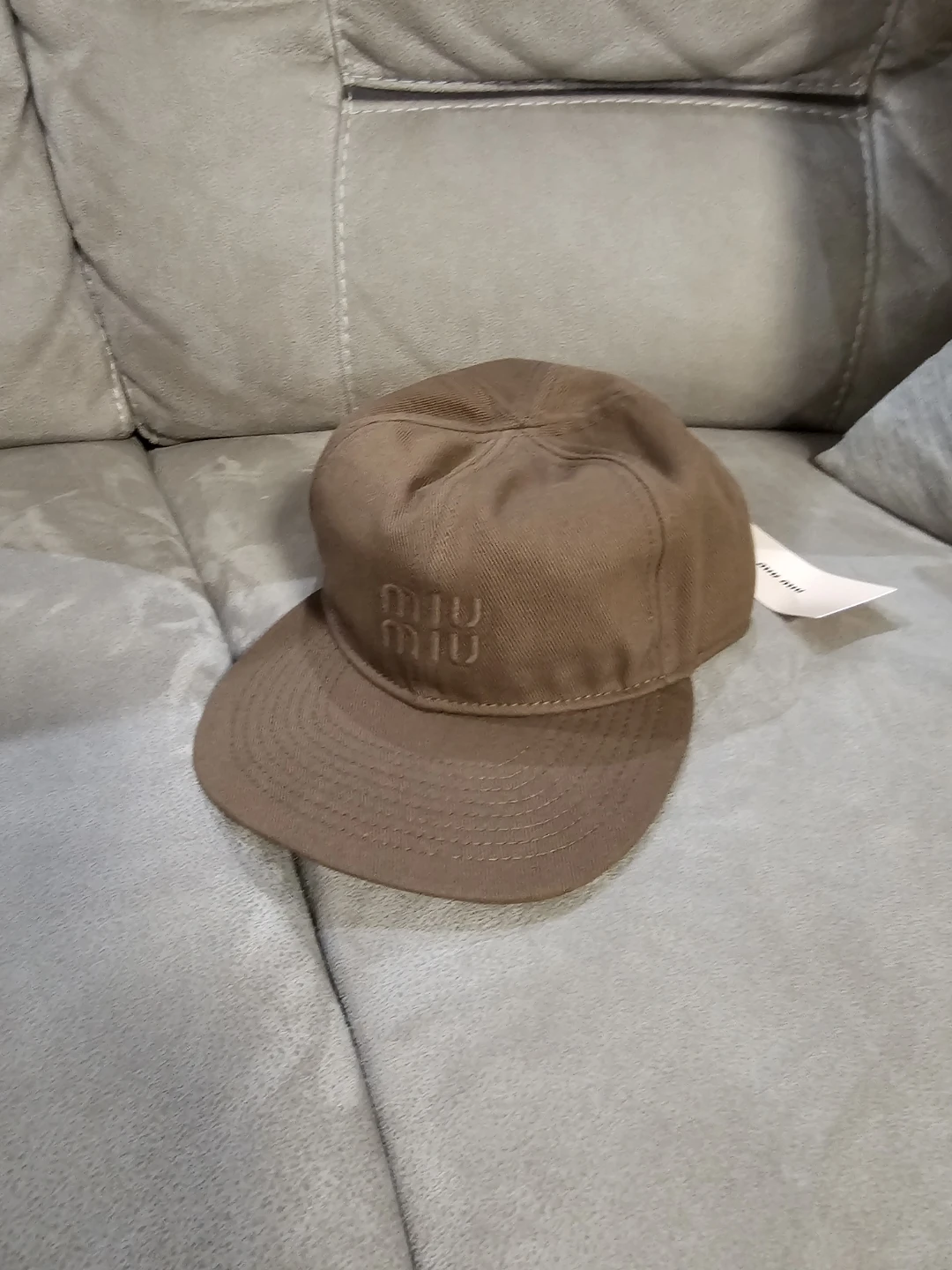 Miumiu hat