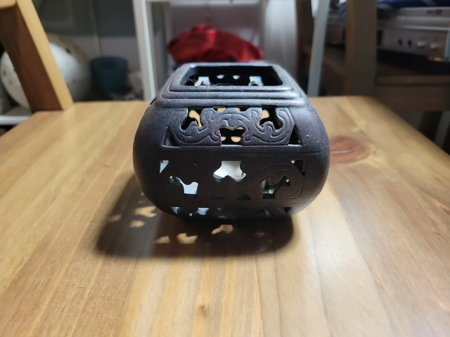Candle holder