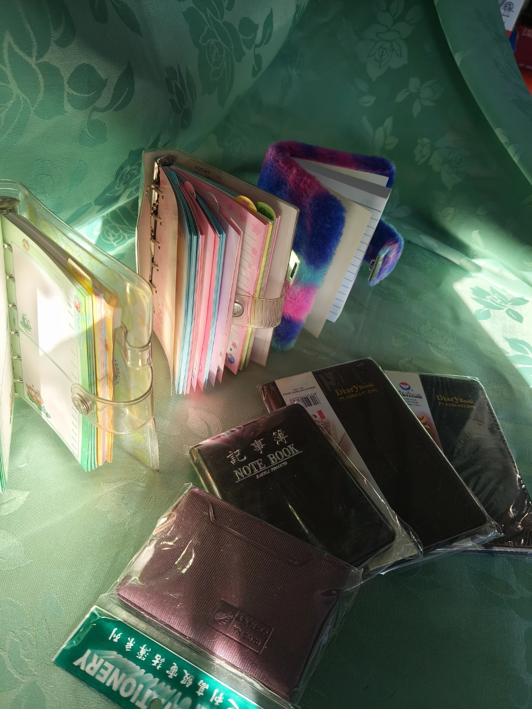 Set of 7 assorted notebooks and diaries - photo 2