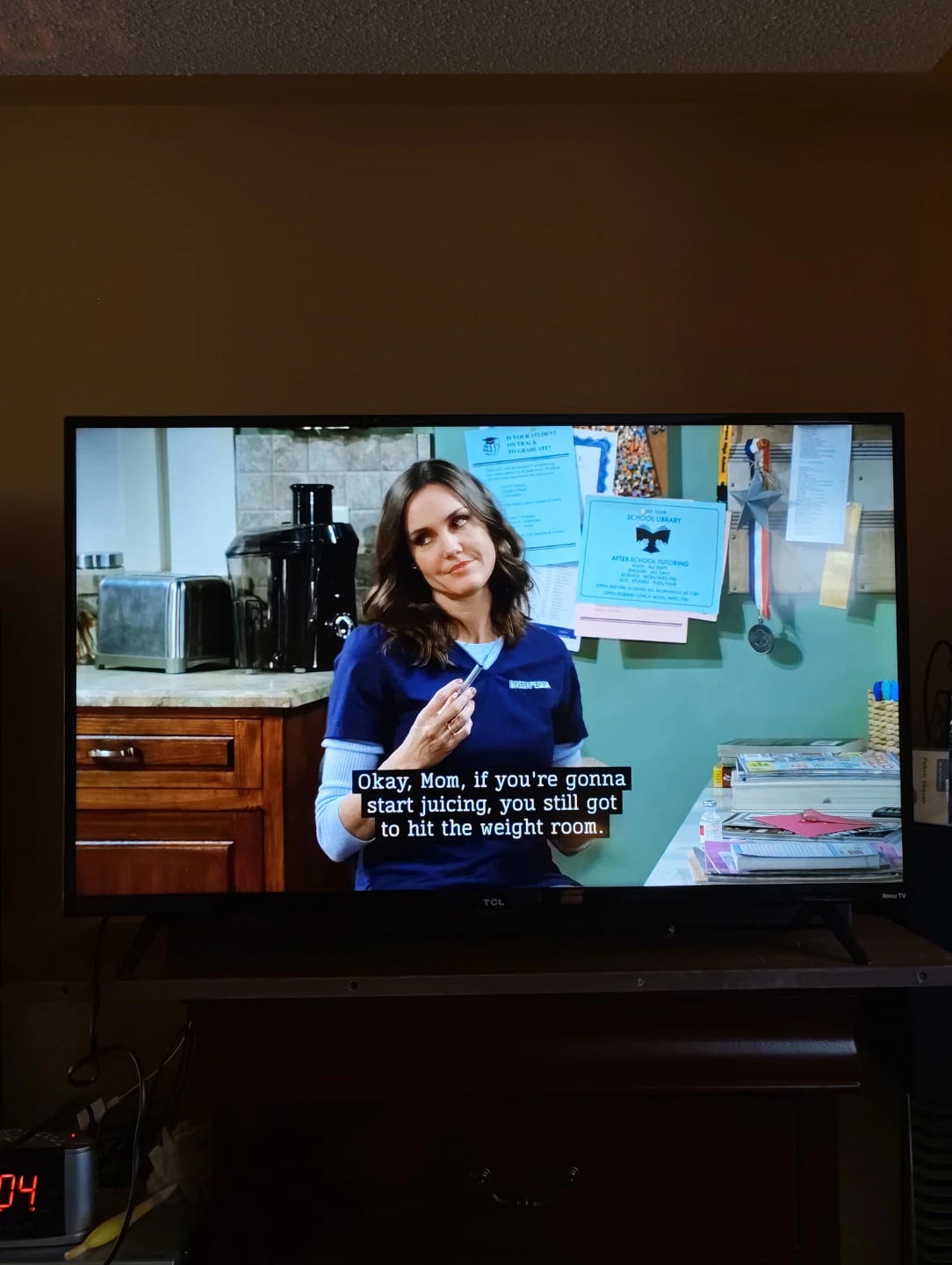 43" TCL Roku Smart TV - photo 3