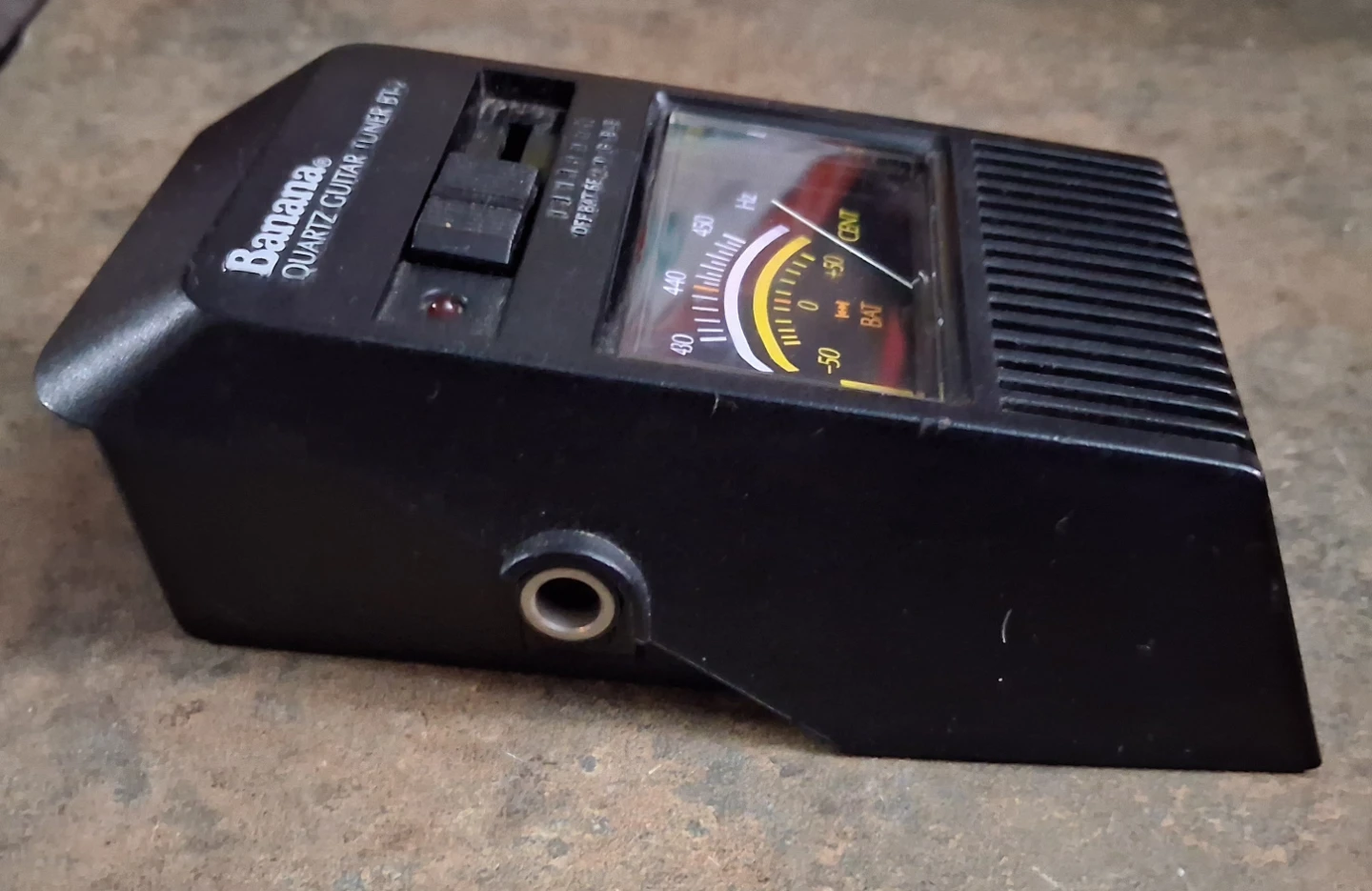 Vintage 1982 Banana Model BT-2 Quartz Electric Guitar Tuner I - photo 3