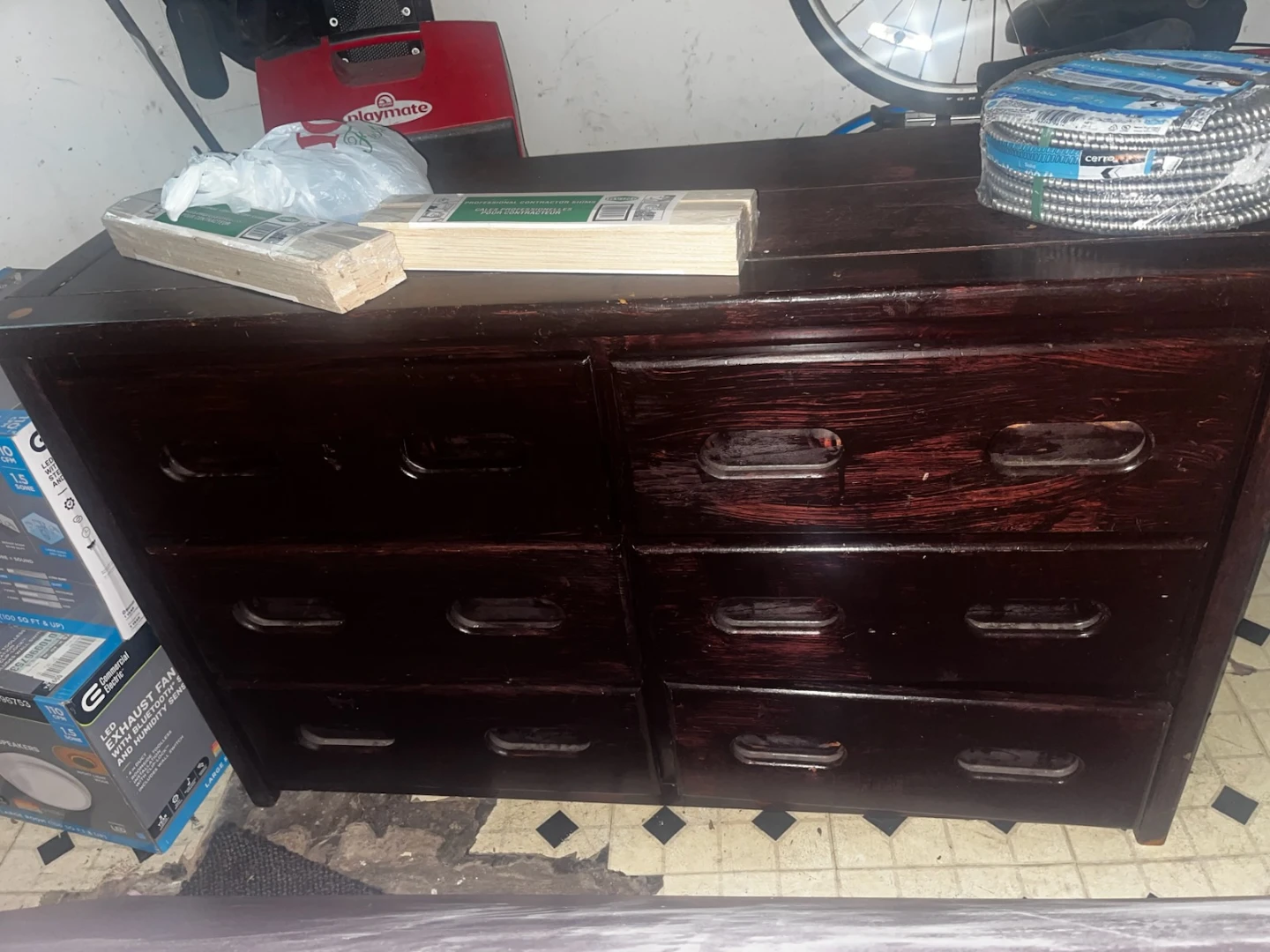 Dark Wood 6-Drawer Dresser