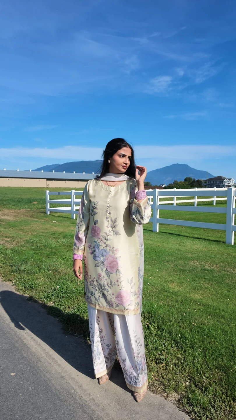 Floral Print Salwar Kameez Set