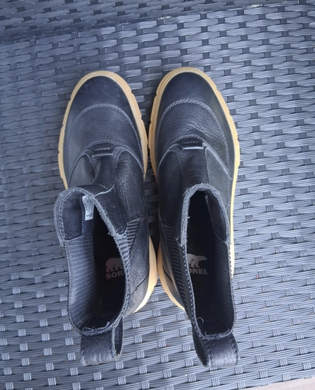Sorel black leather platform boots - photo 2