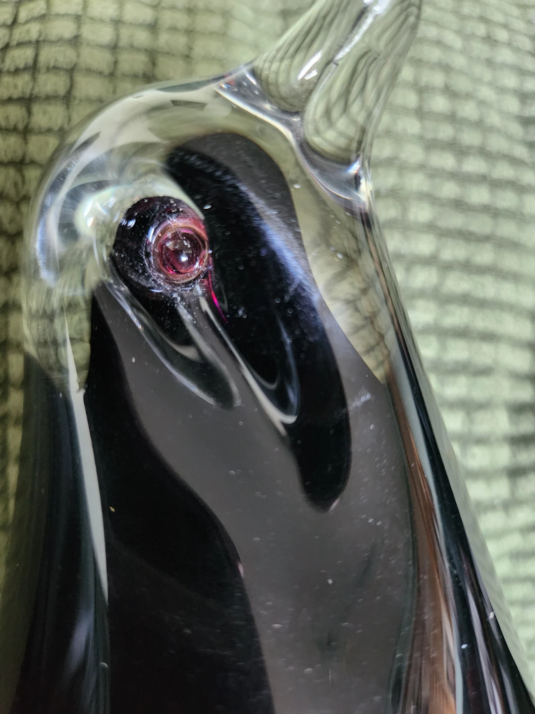 Elegant Glass Penguin Figurine - photo 5