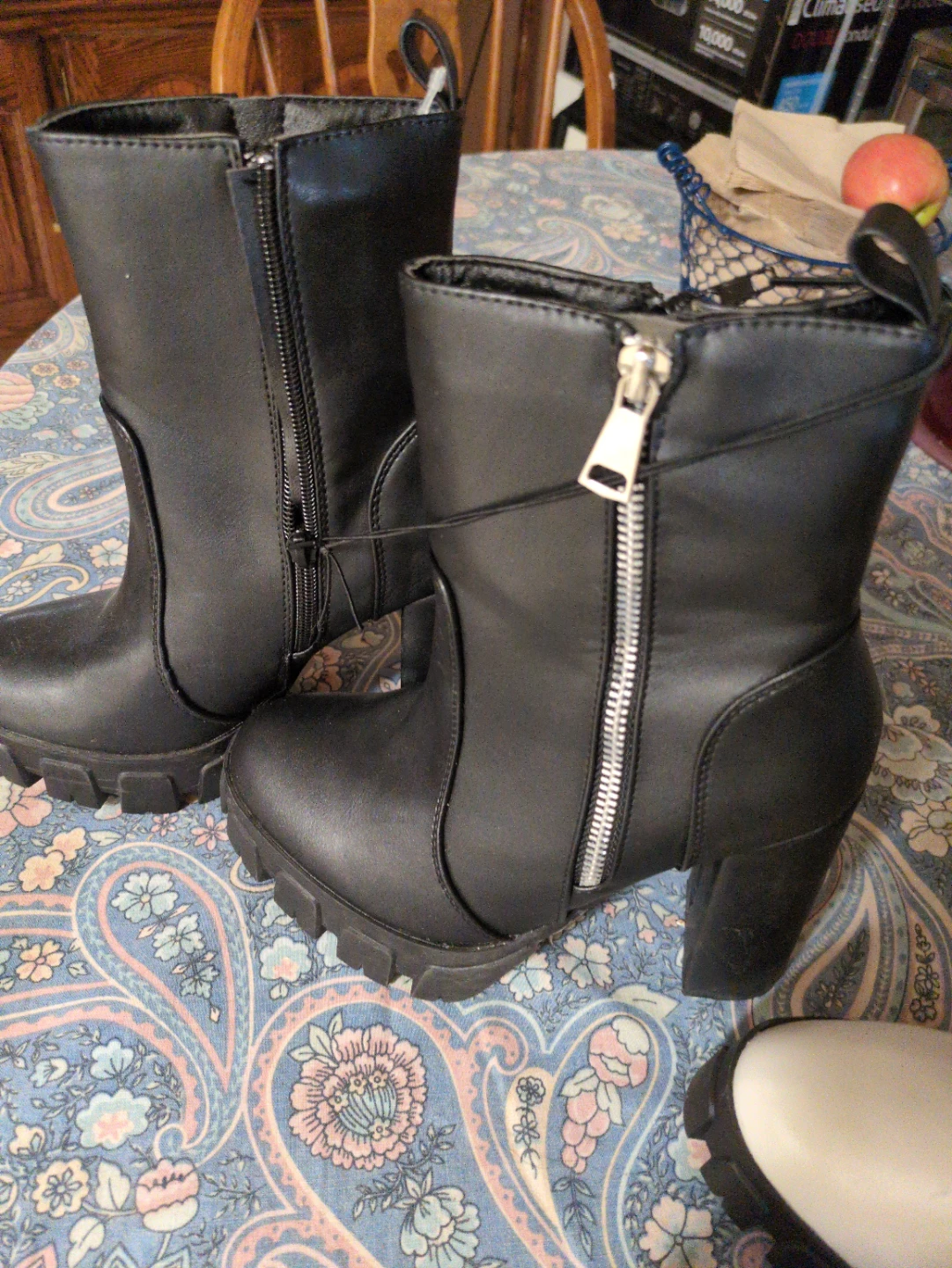 Two Pairs of Boots, Size 6 - photo 2