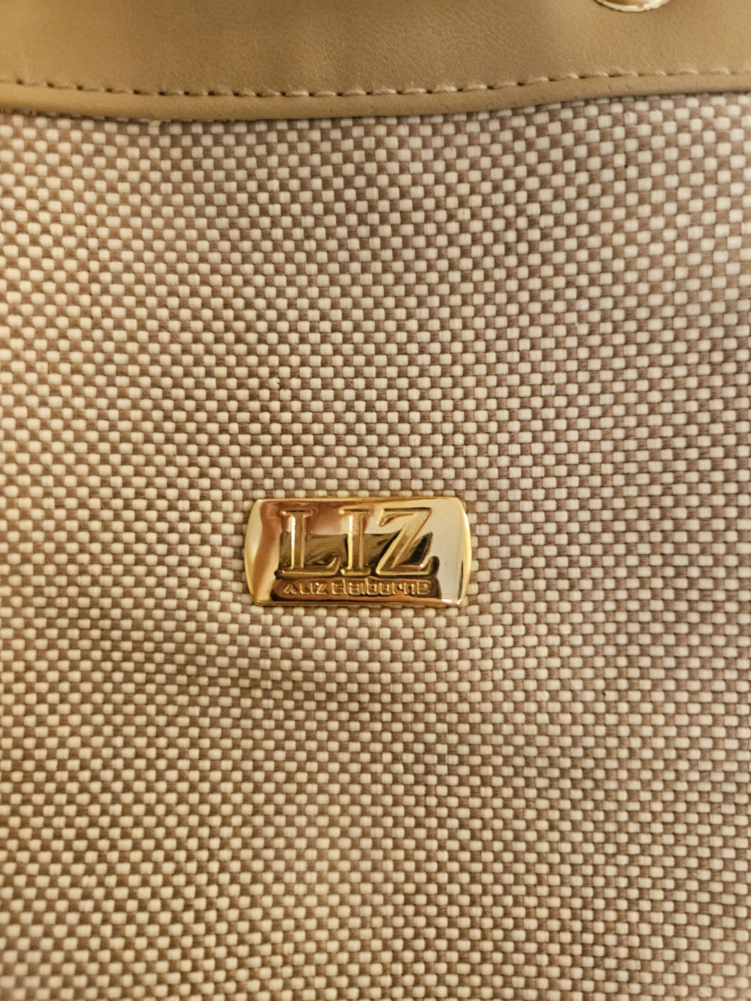 Liz Claiborne beige bucket bag - photo 3