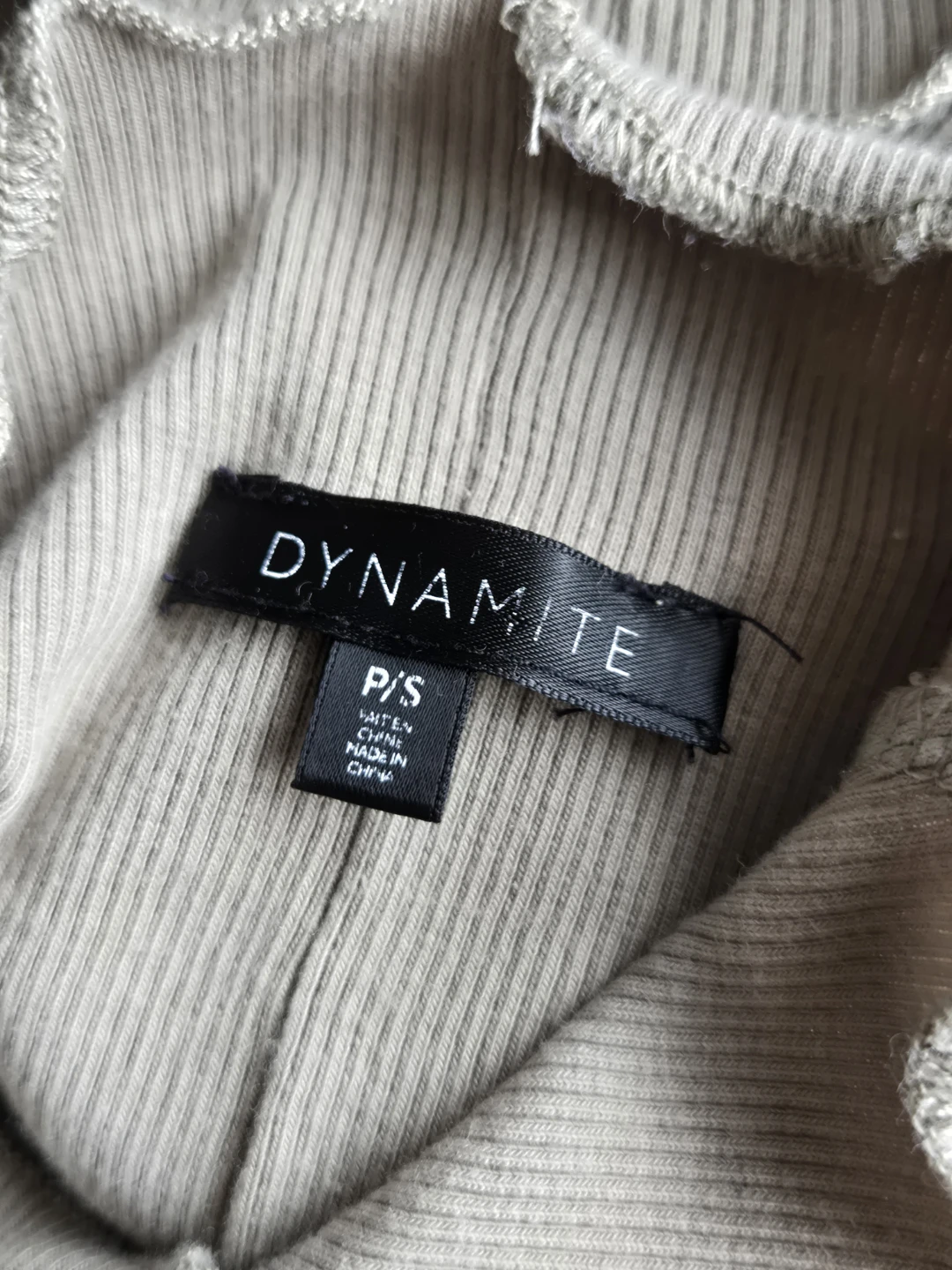 Dynamite Ribbed Mock Neck Top - Size Small - photo 3